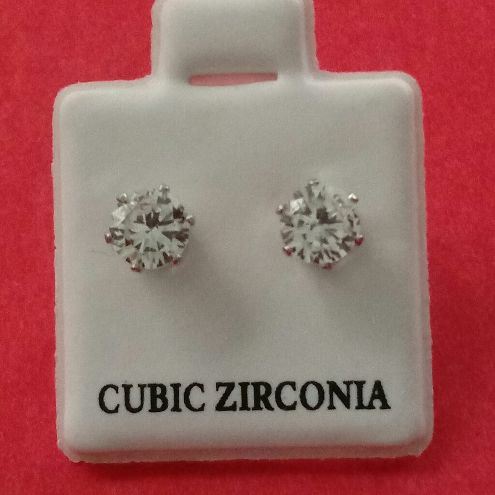 Stud Earrings Cubic Zirconia